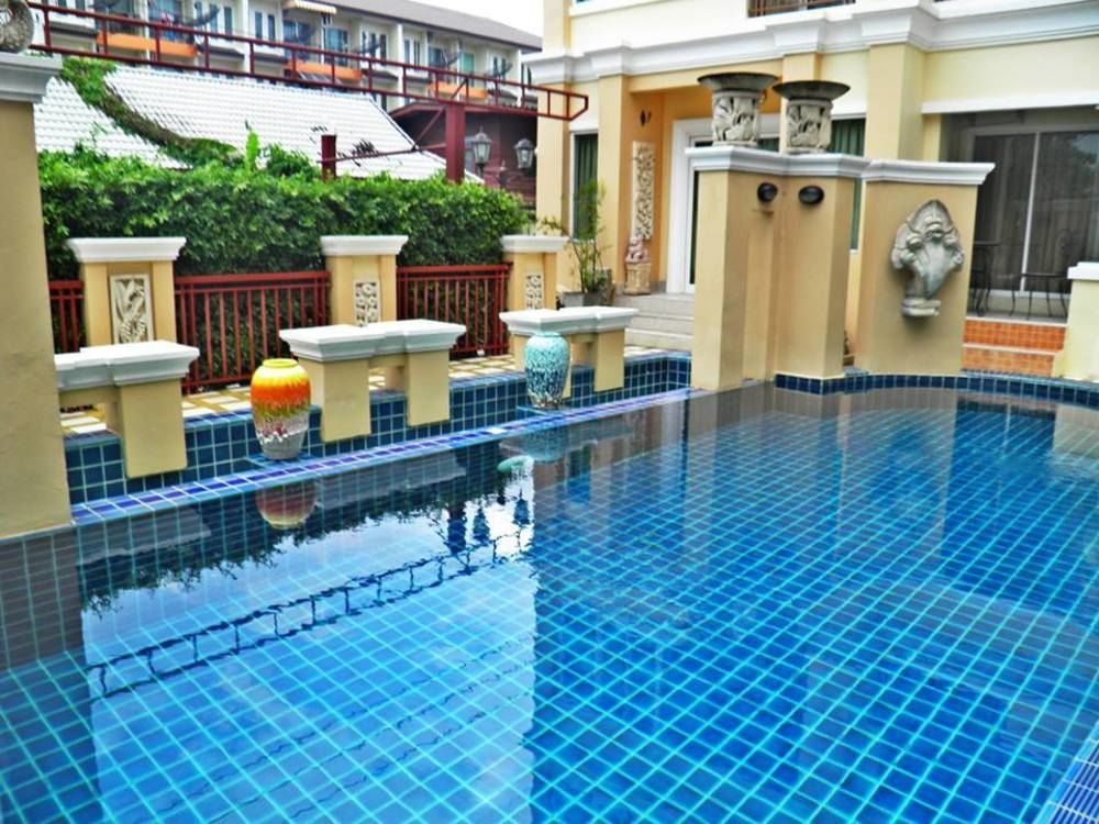 ชีวาปุรี เรสซิเดนซ์ บางแสน Hotel ชลบุรี ภายนอก รูปภาพ