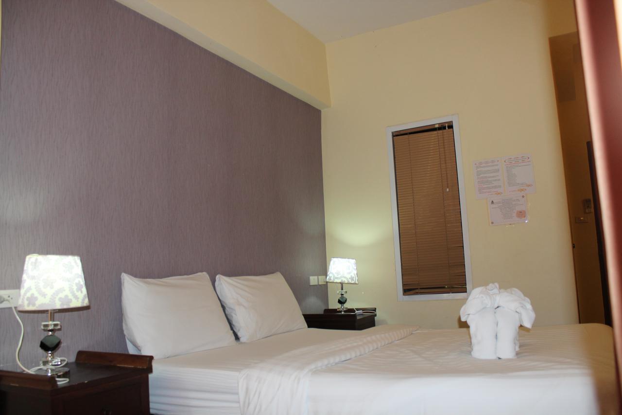 ชีวาปุรี เรสซิเดนซ์ บางแสน Hotel ชลบุรี ภายนอก รูปภาพ