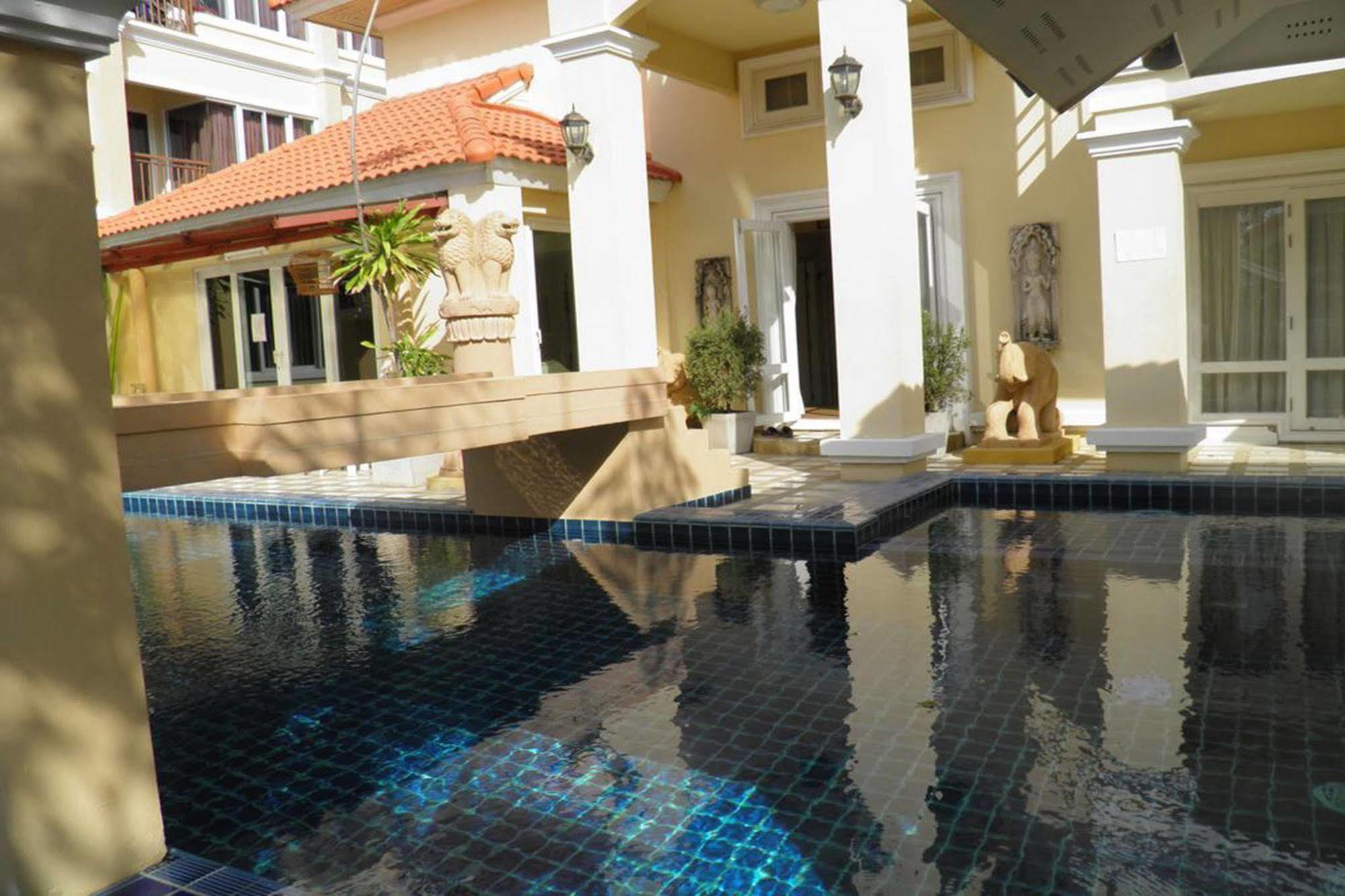 ชีวาปุรี เรสซิเดนซ์ บางแสน Hotel ชลบุรี ภายนอก รูปภาพ