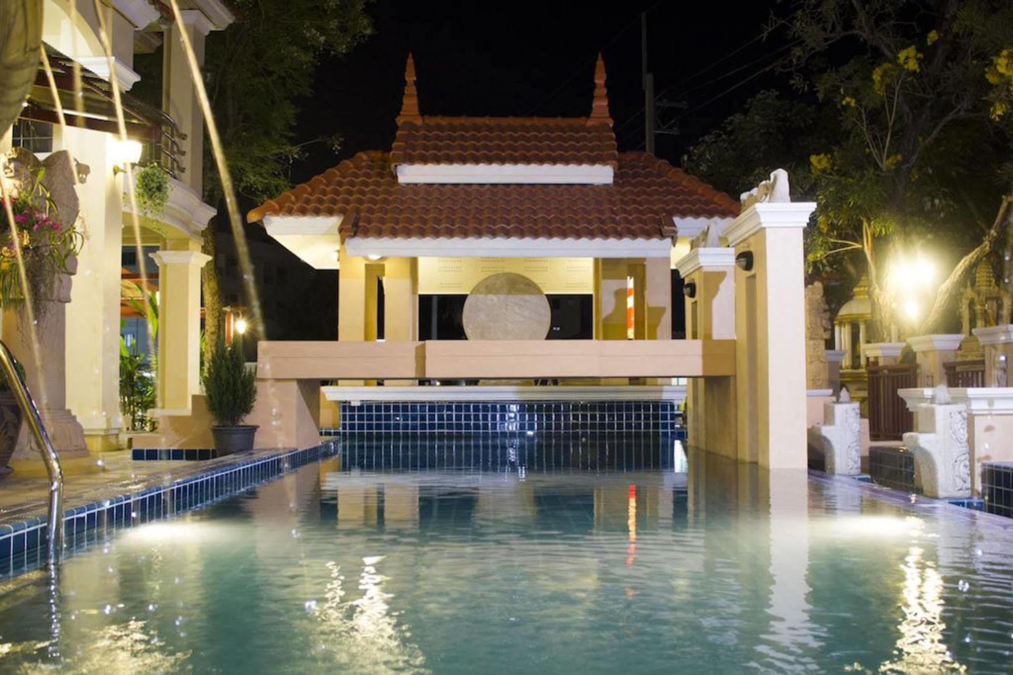 ชีวาปุรี เรสซิเดนซ์ บางแสน Hotel ชลบุรี ภายนอก รูปภาพ